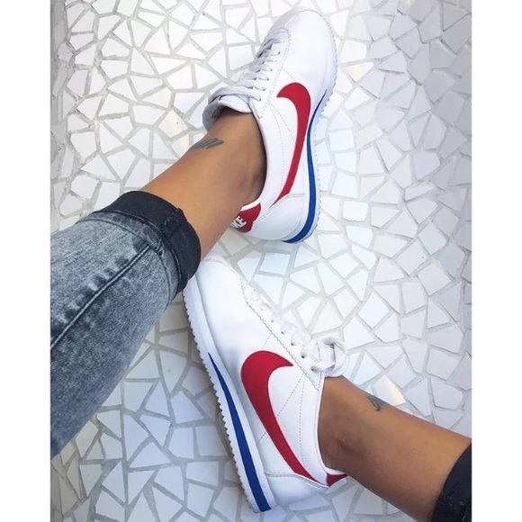 women's nike classic cortez leather sneakers